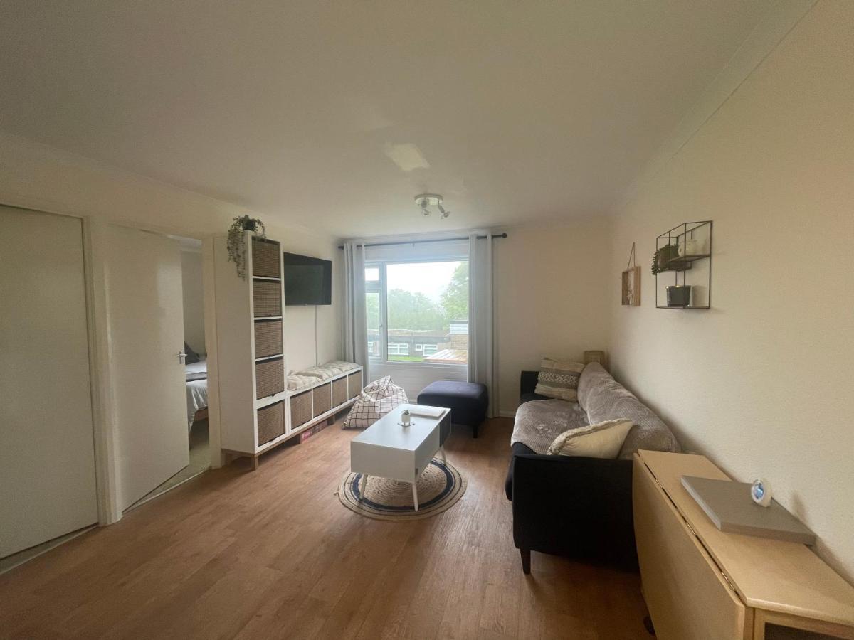 2 Bedroom Holiday Chalet Near Bude Kilkhampton Exterior photo